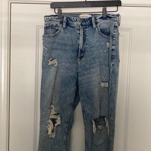 Abercrombie and Fitch Ultra high rise ankle straight jeans